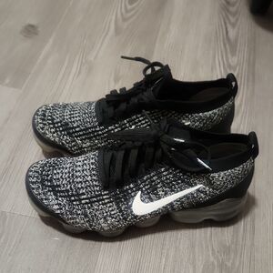 Womens Nike Vapormax Sz 8.5